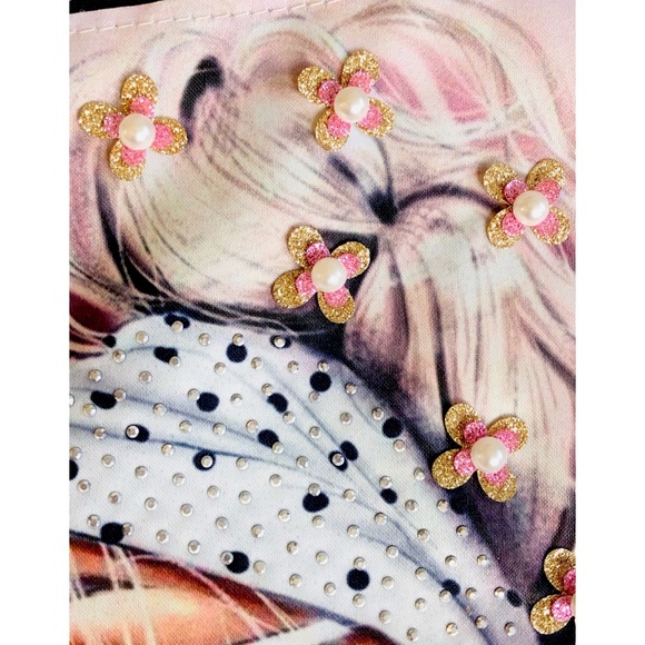 Embellished Graphic Mesh Crop Top Hoodie w/ 3D Raised Detailing. - Picture 5 of 10